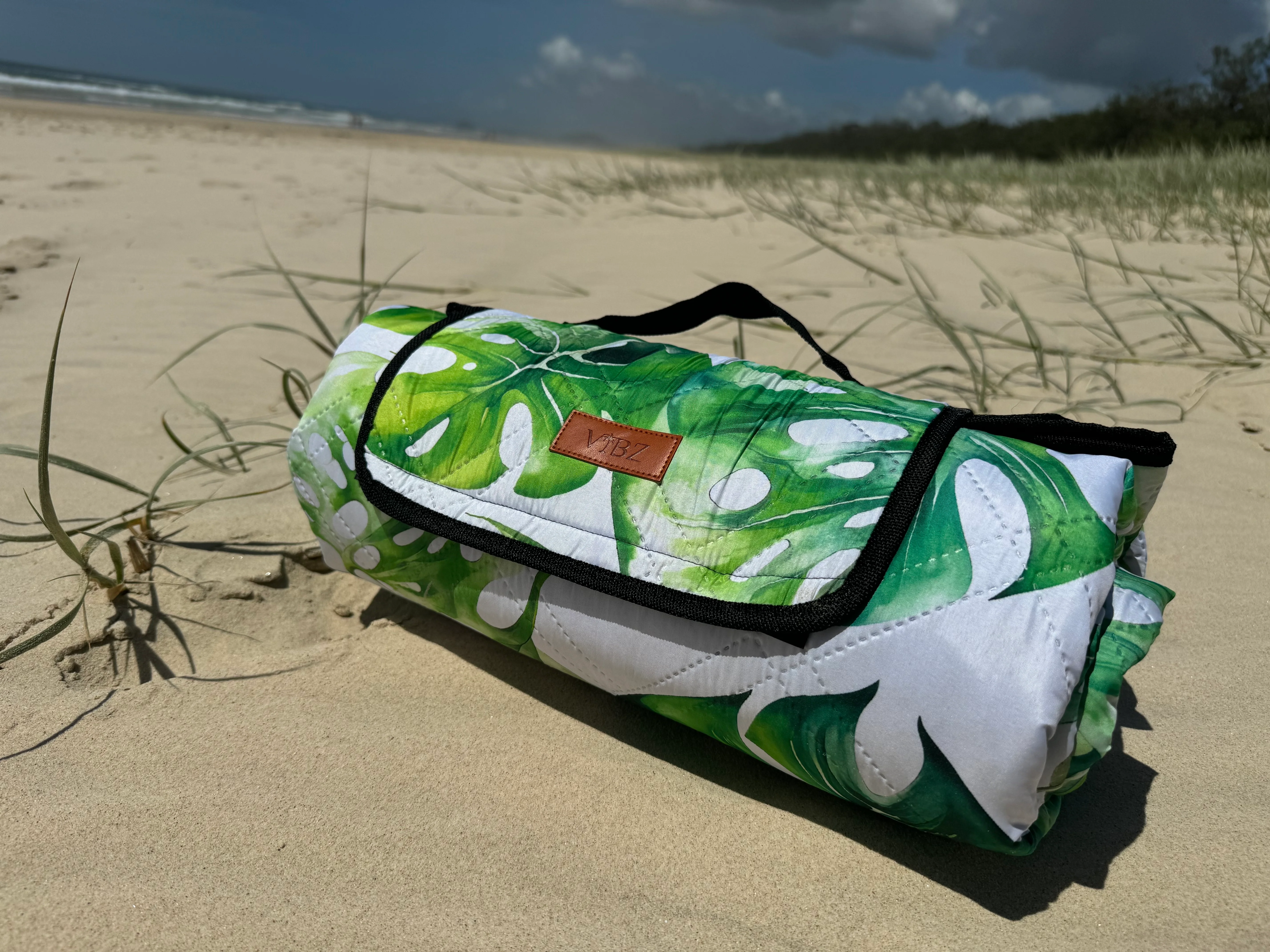 Picnic Blanket Tropical Fern - Image 3